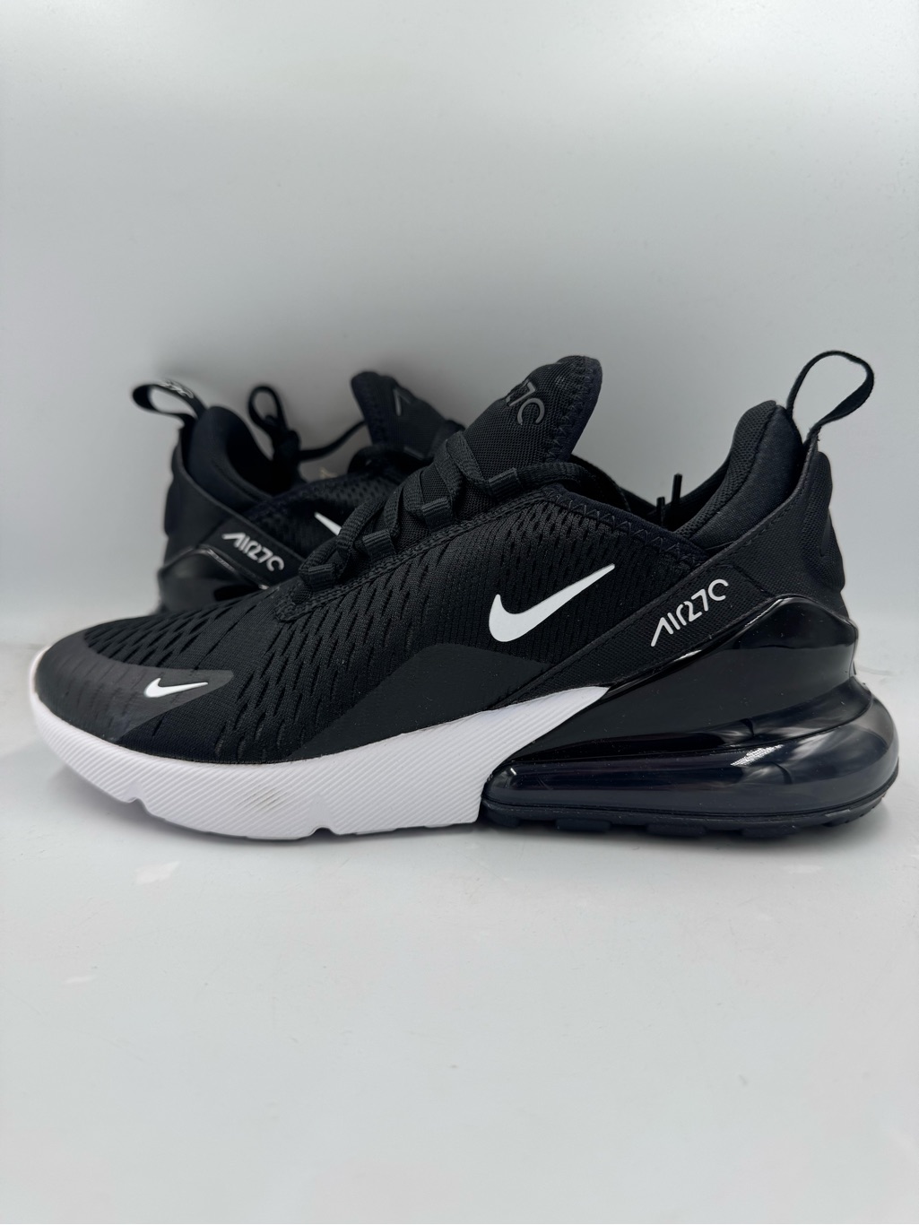 Nike Air Max 270 Gs Black White Brand New Size 7y